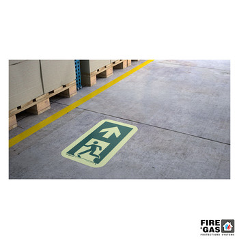 ZNAK Wyjście ewakuacyjne na wprost (podłogowy) 52,5x30 E304-F