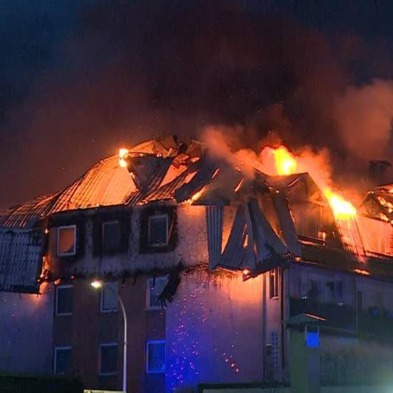 Analiza techniczna pożaru w Ząbkach: wnioski z opinii biegłych Akademii Pożarniczej